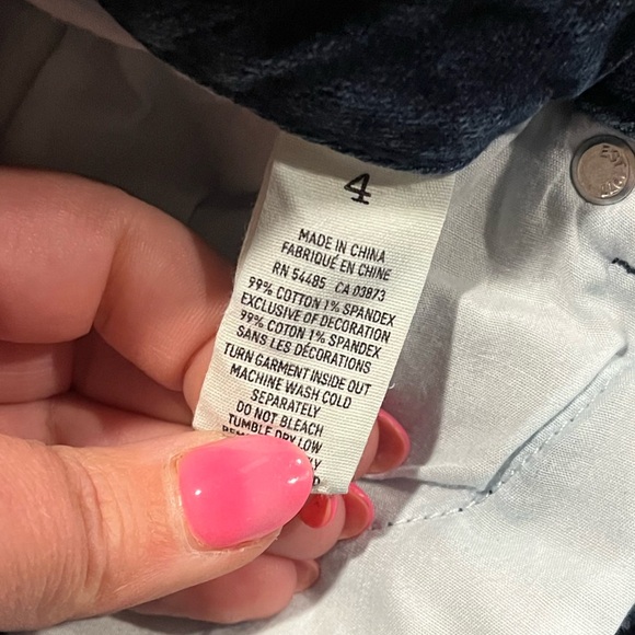 American Eagle Shorts Shortie Dark Wash Stretch Low Rise Denim Blue Size 4 - Picture 6 of 7